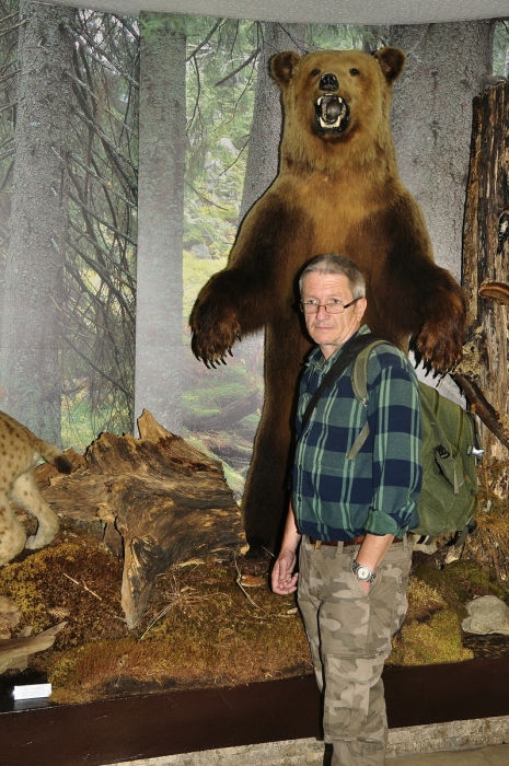 Já , s medvědem, v muzeu. Tatry 2014